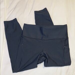 Athleta Interval Stash 7/8th Legging